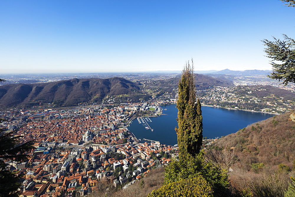 View over town of Como, Lake Como, Lombardy, Italian Lakes, Italy, Europe