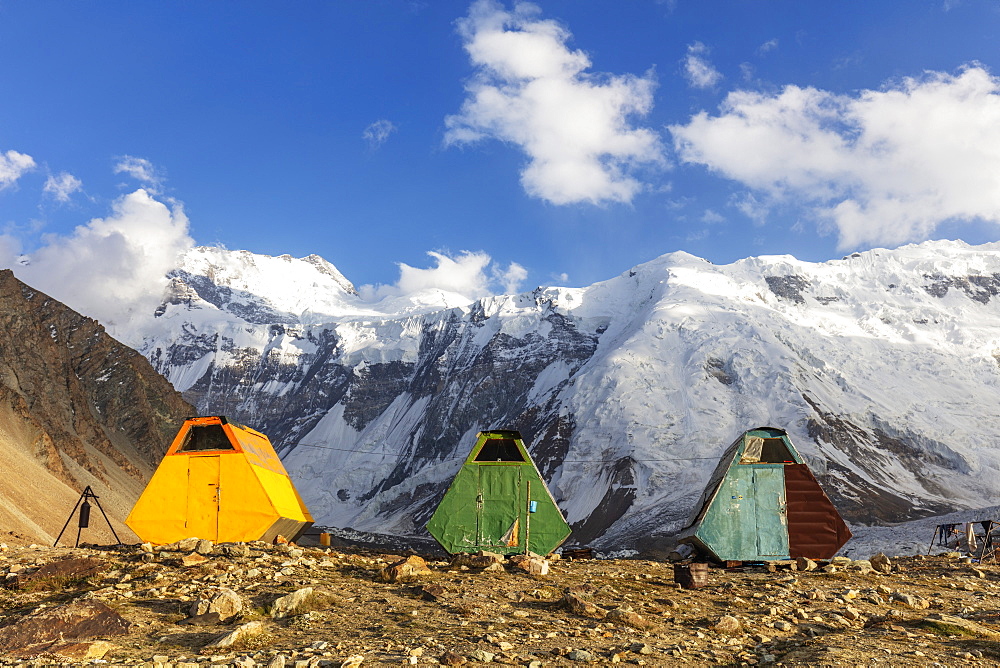 Moskvina base camp, Tajik National Park (Mountains of the Pamirs), UNESCO World Heritage Site, Tajikistan, Central Asia, Asia