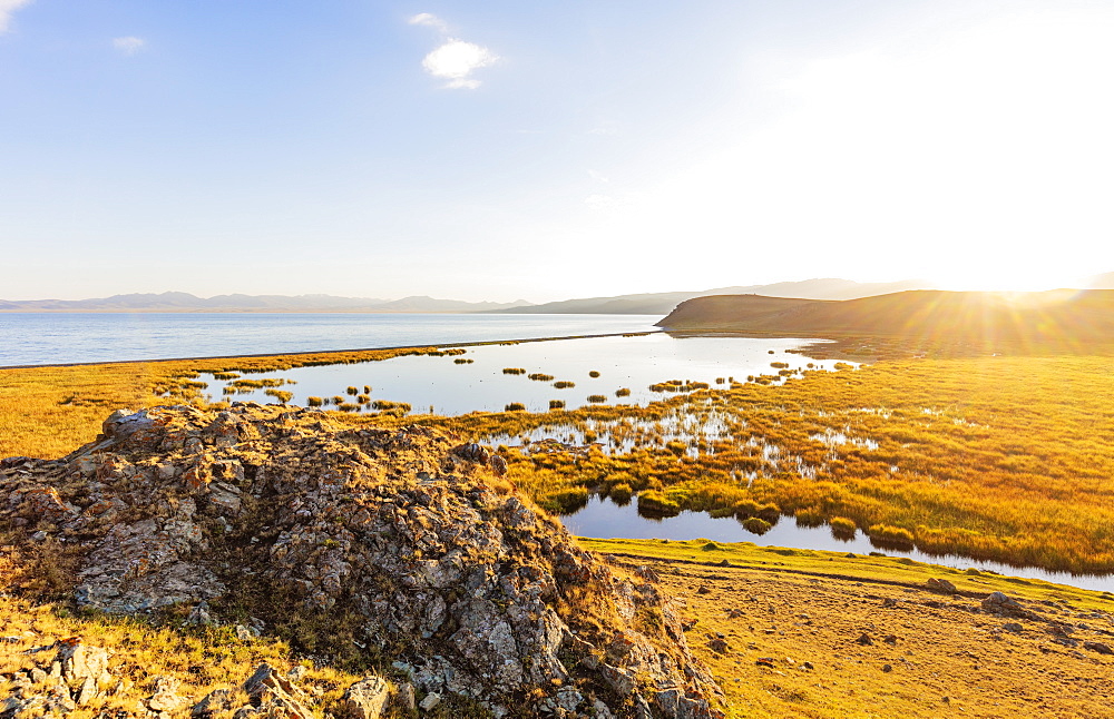 Songkol Lake, Kyrgyzstan, Central Asia, Asia