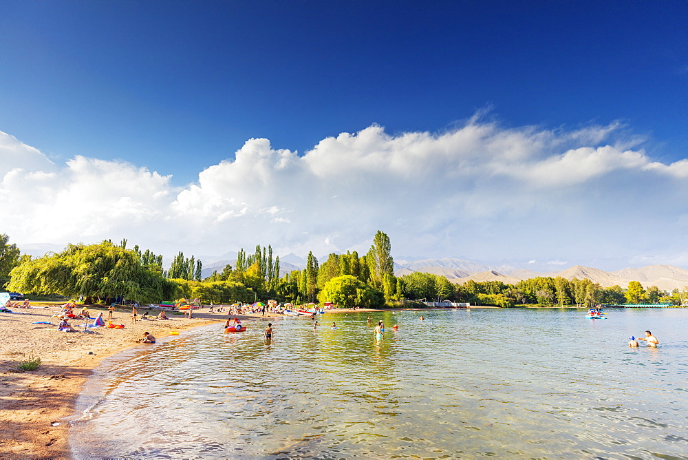 Cholpon Ata Beach, Lake Issyk Kol, Kyrgyzstan, Central Asia, Asia