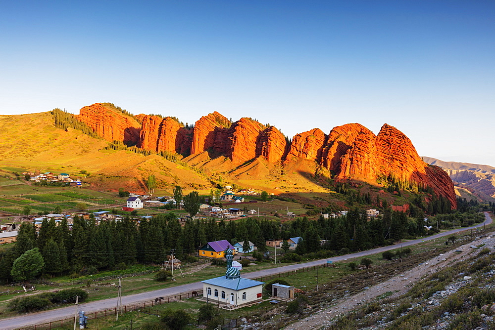 Jeti Oghuz Korort, sandstone rock formations, Karakol, Kyrgyzstan, Central Asia, Asia