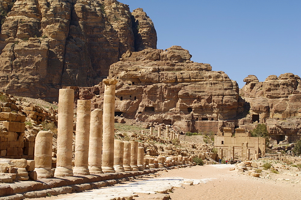 Colonnaded street, Petra, UNESCO World Heritage Site, Jordan, Middle East