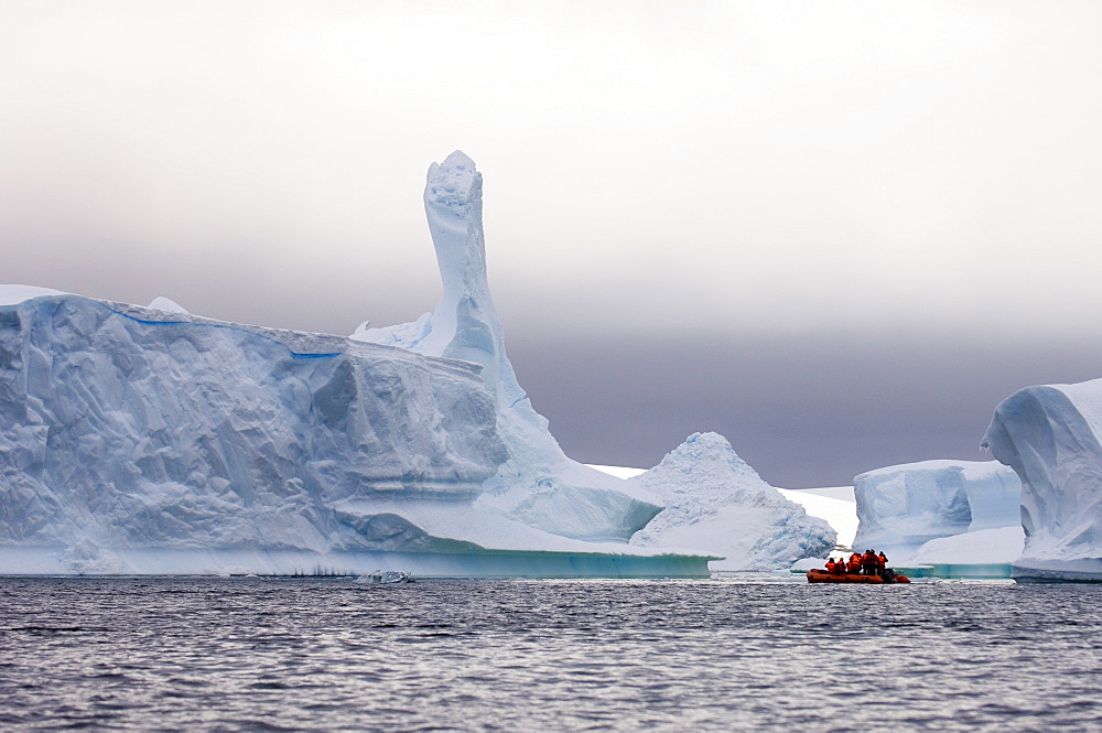 Icebergs near Pleneau Island, Lemaire Channel, Antarctic Peninsula, Antarctica, Polar Regions