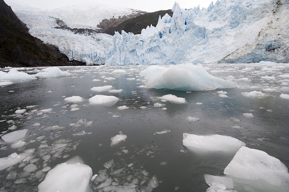 Garibaldi Glacier, Darwin National Park, Tierra del Fuego, Patagonia, Chile, South America