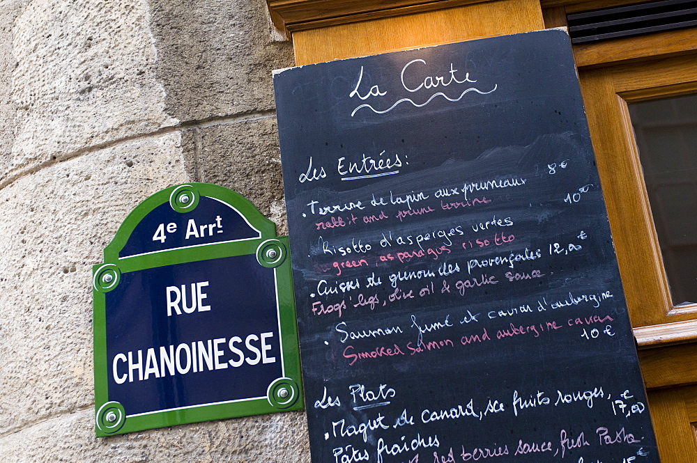 Brasserie au Bougnat, Rue Chanoinesse, Ile de la Cite, Paris, France, Europe