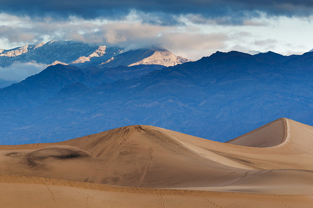 Stovepipe Wells Sand Dunes, Death Valley National Park, California, United States of America, North America