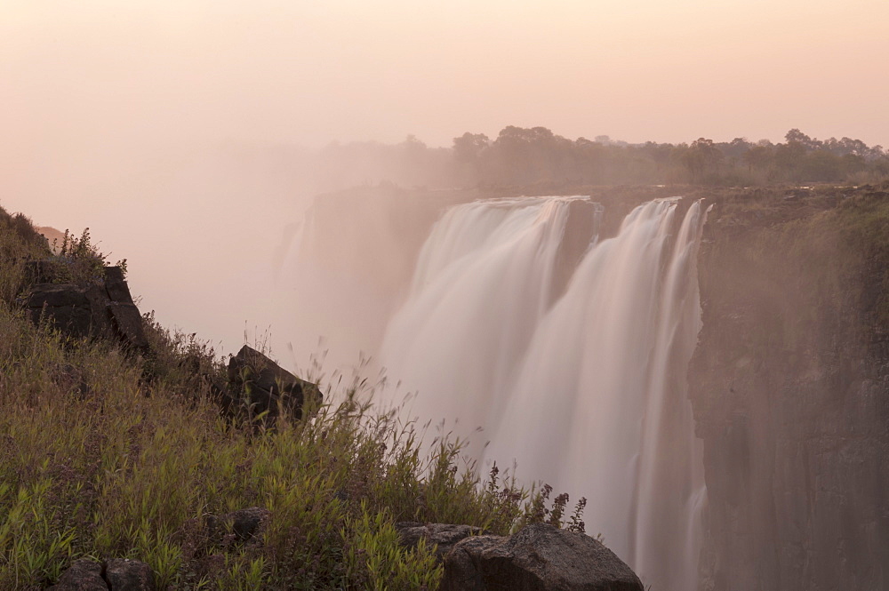 Victoria Falls, UNESCO World Heritage Site, Zimbabwe, Africa