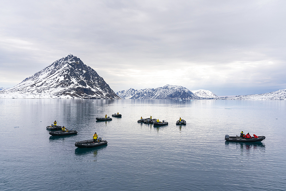 Lillyhookbreen glacier, Spitsbergen, Svalbard Islands, Norway.