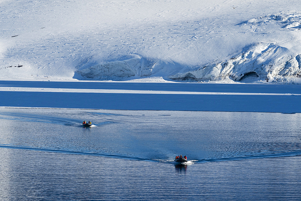 Brepollen, Spitsbergen, Svalbard Islands, Norway.