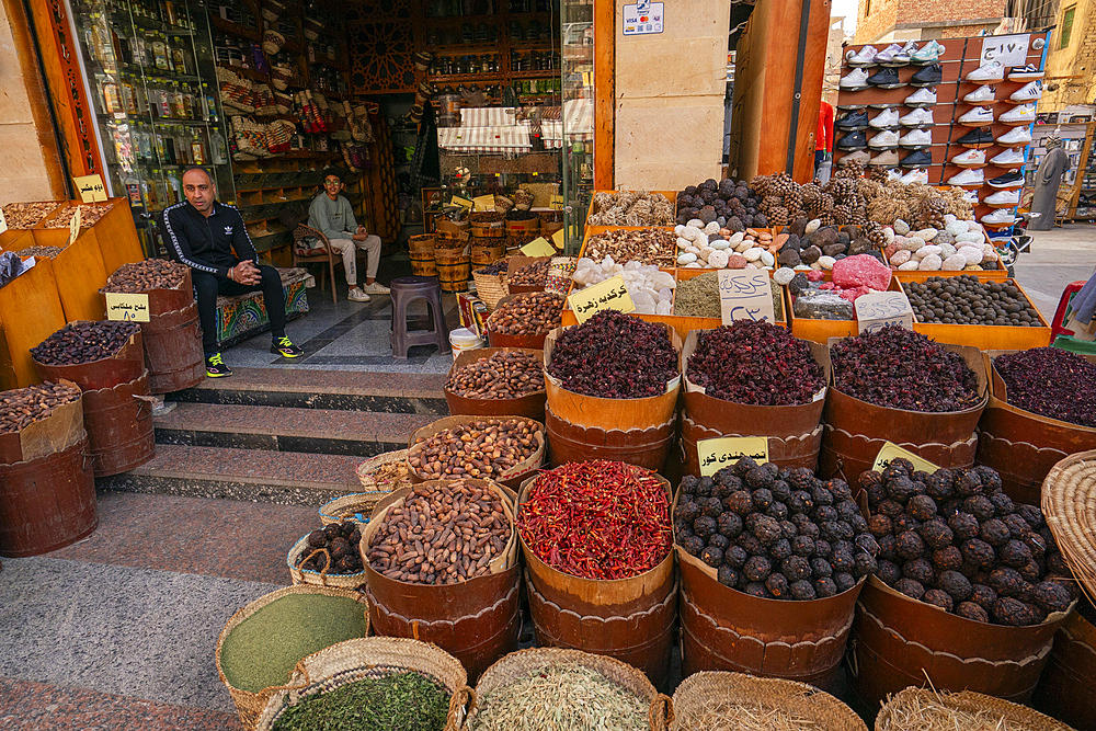 Aswan market, Aswan, Egypt, North Africa, Africa