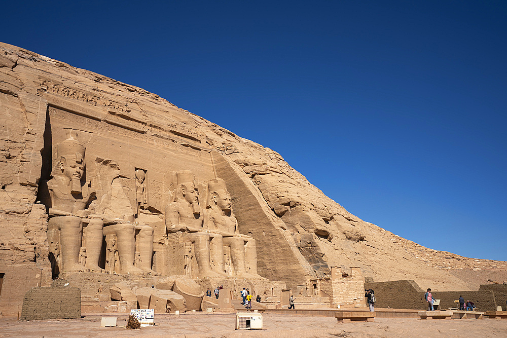 Colossal statues of King Ramses II, Abu Simbel, Egypt.