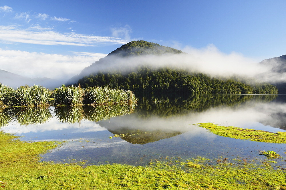 Lake Paringa, West Coast, South Island, New Zealand, Pacific