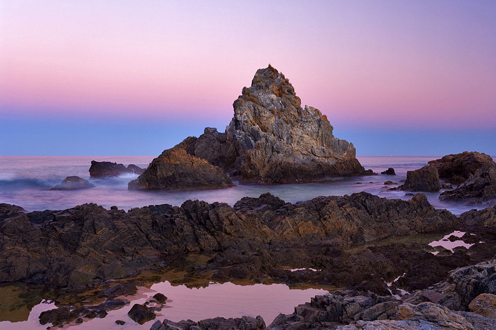 Shore near Bermagui at dusk, New South Wales, Australia, Pacific