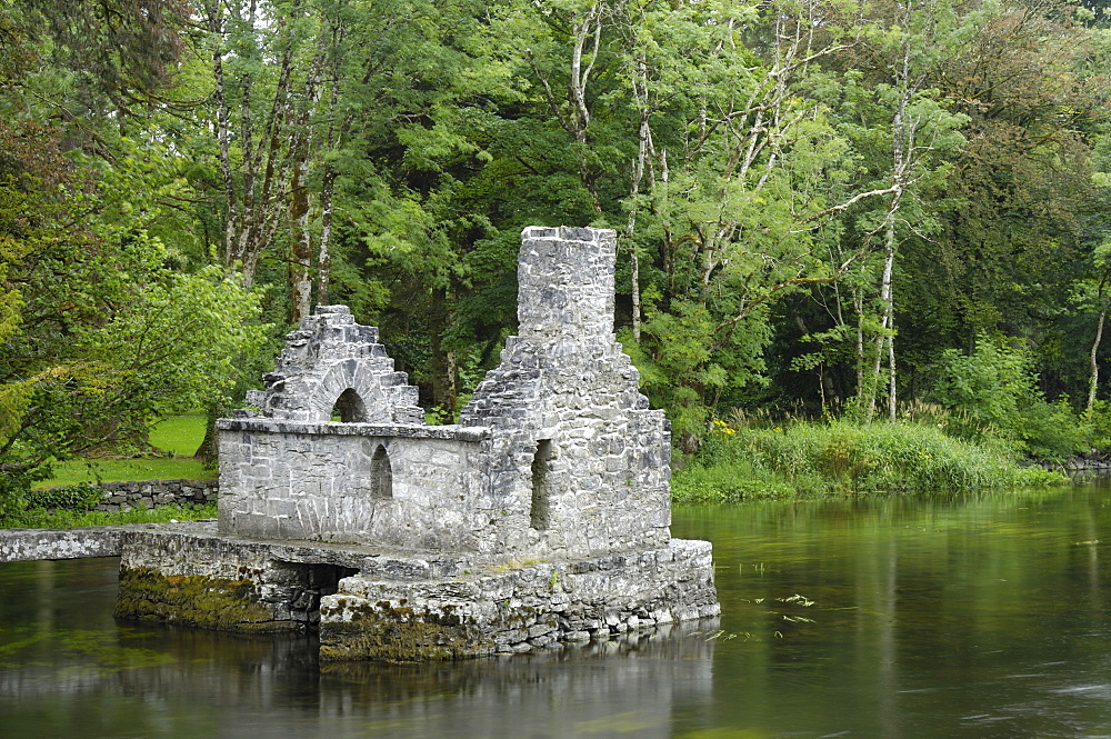 Monks fishing house, Cong Abbey, County Mayo, Connacht, Republic of Ireland, Europe