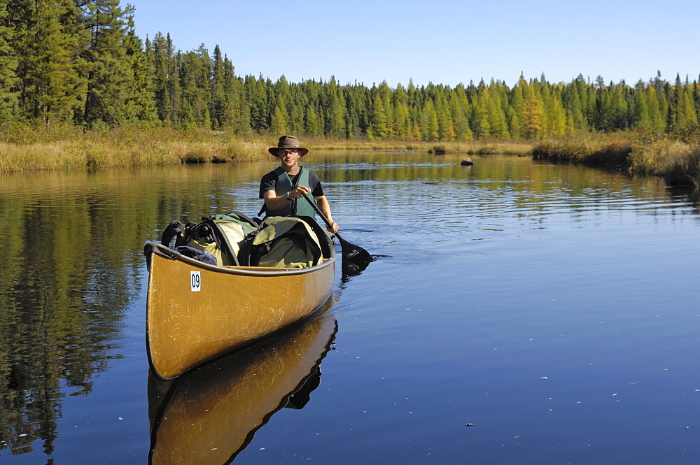 Canoeing on the Louse River, Boundary Waters Canoe Area Wilderness, Superior National Forest, Minnesota, United States of America, North America