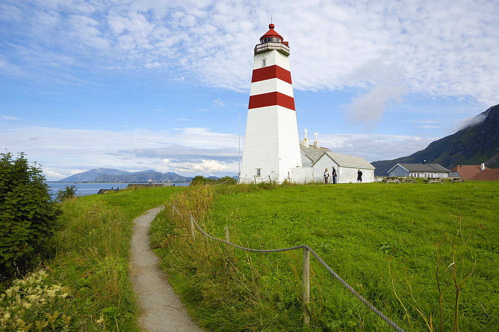 Alnes Lighthouse, Godoya, near Alesund, More og Romsdal, Norway, Scandinavia, Europe