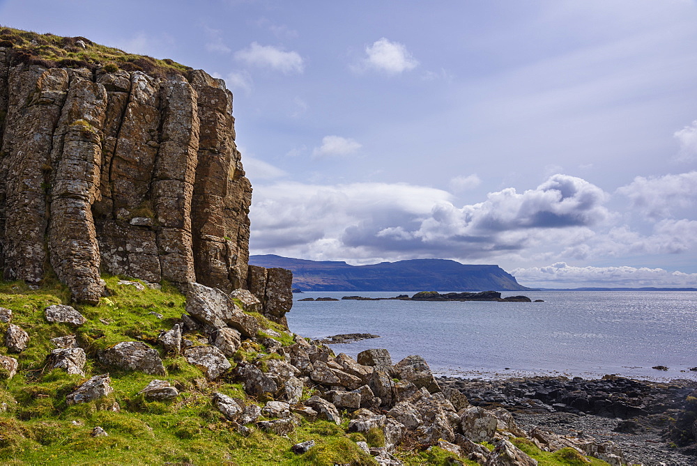 Basalt columns, rock formation, cliffs on Isle of Ulva, Inner Hebrides, Argyll and Bute, Scotland, United Kingdom, Europe