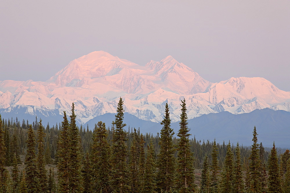 Mount McKinley (Mount Denali), Denali Highway, Alaska, United States of America, North America