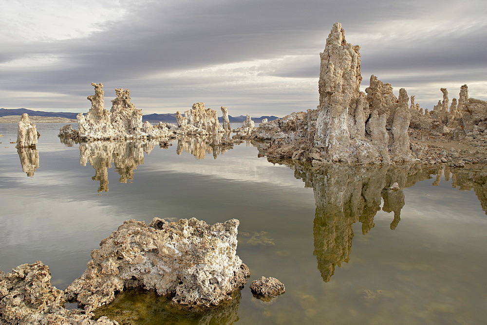 Tufa formations, Mono Lake, California, United States of America, North America