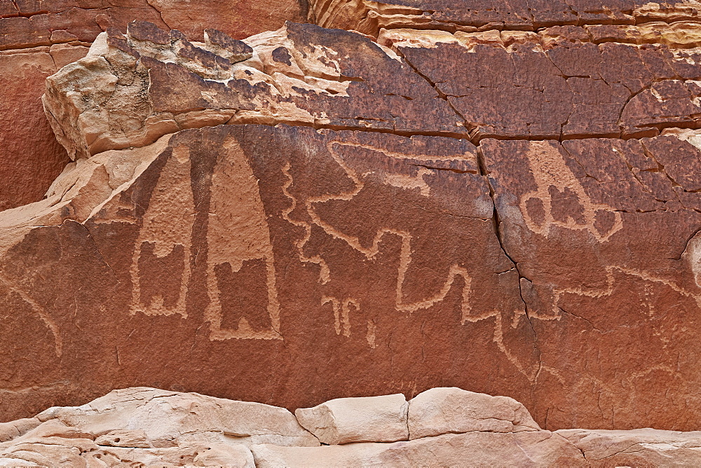 Petroglyphs near the Kohta Circus petroglyph panel, Gold Butte, Nevada, United States of America, North America