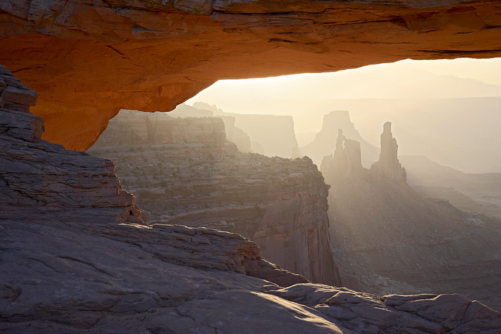 Mesa Arch at sunrise, Canyonlands National Park, Island In The Sky District, Utah, United States of America, North America