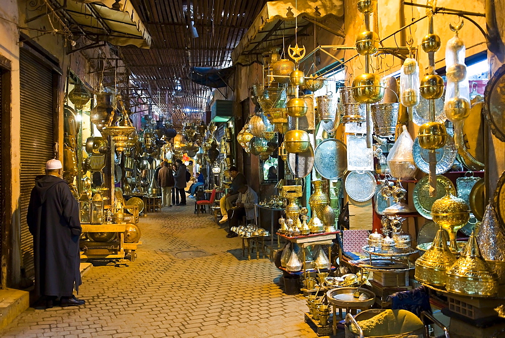 The souk, Marrakech (Marrakesh), Morocco, North Africa, Africa