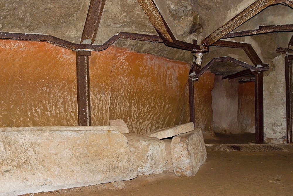 Etruscan necropolis of Madonna dell'Olivo, Grotta della Regina, Tuscania, Viterbo, Lazio, Italy, Europe