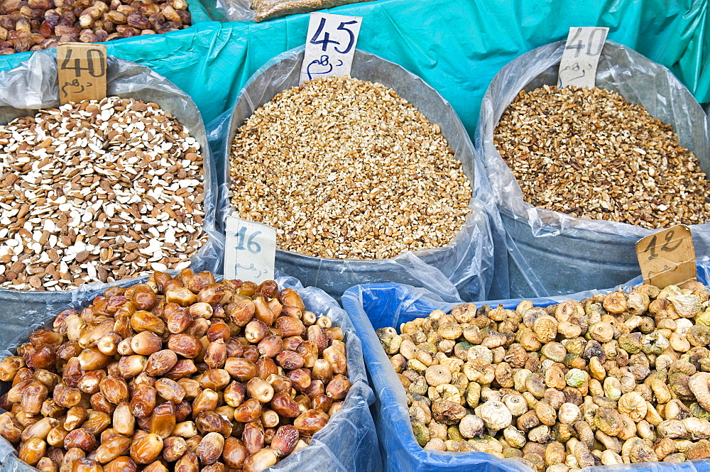 Dried fruit for sale, Souk in the Medina, Marrakech, Morocco, North Africa, Africa