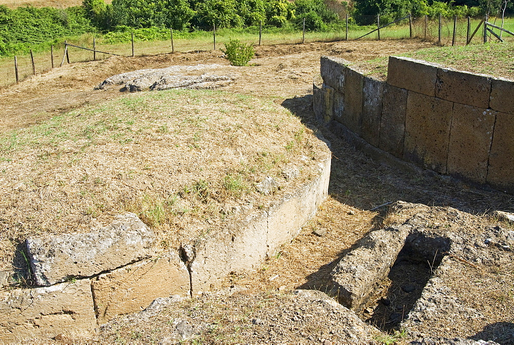 Etruscan Necropolis of Ara del Tufo, Tumulus Tomb, Tuscania, Viterbo, Lazio, Latium, Italy, Europe