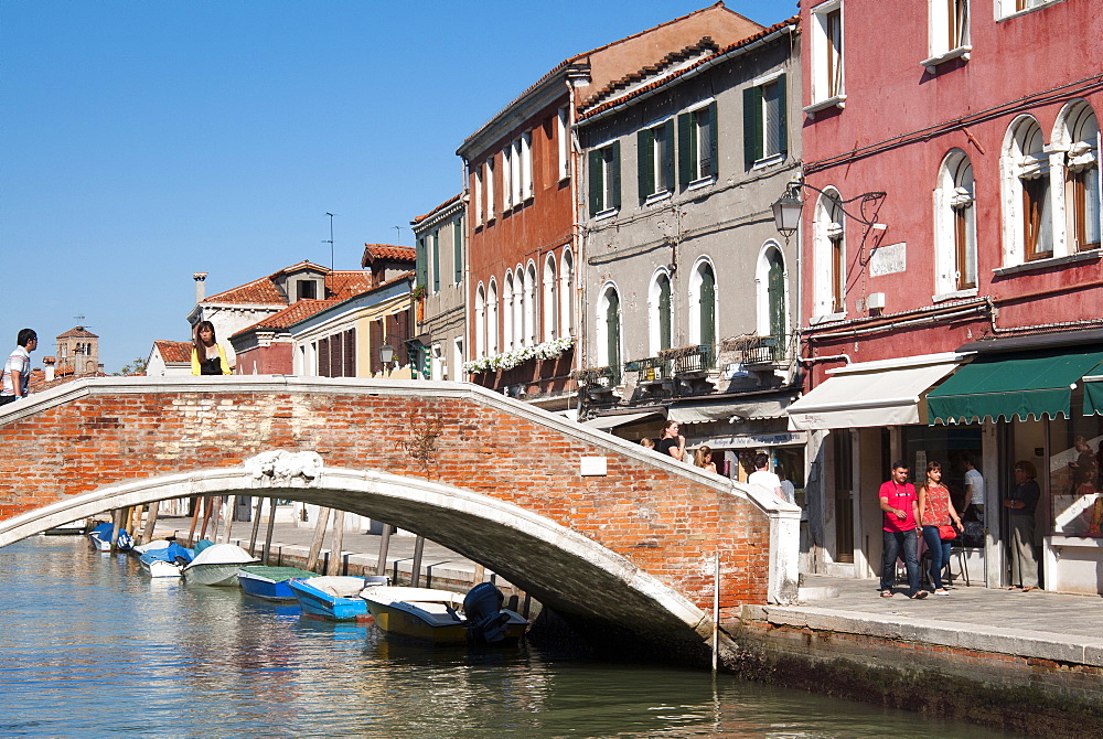 Canal on Murano Island, Venice, UNESCO World Heritage Site, Veneto, Italy, Europe