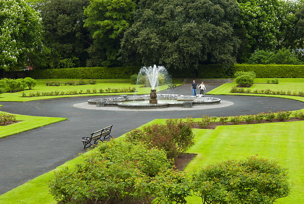 Gardens of Kilkenny Castle, Kilkenny, County Kilkenny, Leinster, Republic of Ireland (Eire), Europe