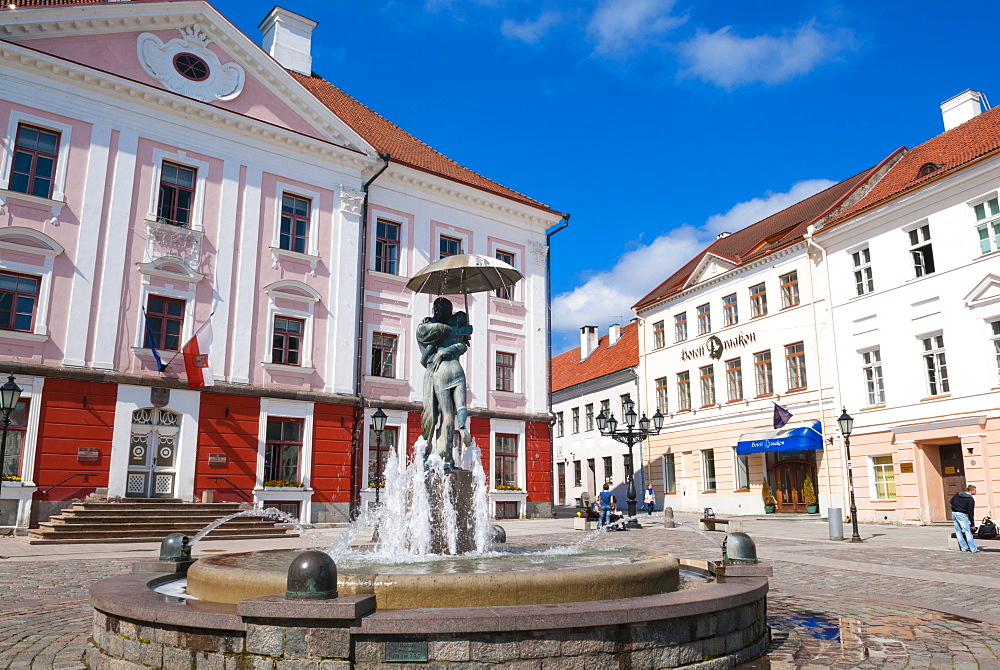 Raekoja Square (Raekoja plats), Tartu, Estonia, Baltic States, Europe