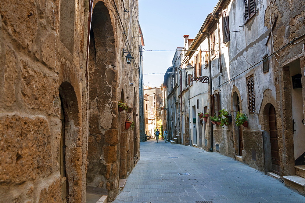 Street, Pitigliano, Grosseto province, Maremma, Tuscany, Italy, Europe