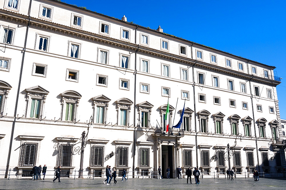 Palazzo Chigi (residence of the Prime Minister of the Italian Republic), Piazza Colonna, Rome, Lazio, Italy, Europe