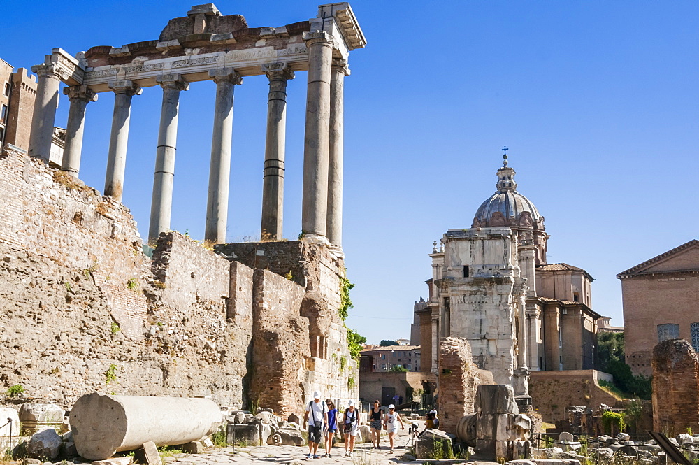 Temple of Saturn, Roman Forum, UNESCO World Heritage Site, Rome, Lazio, Italy, Europepe