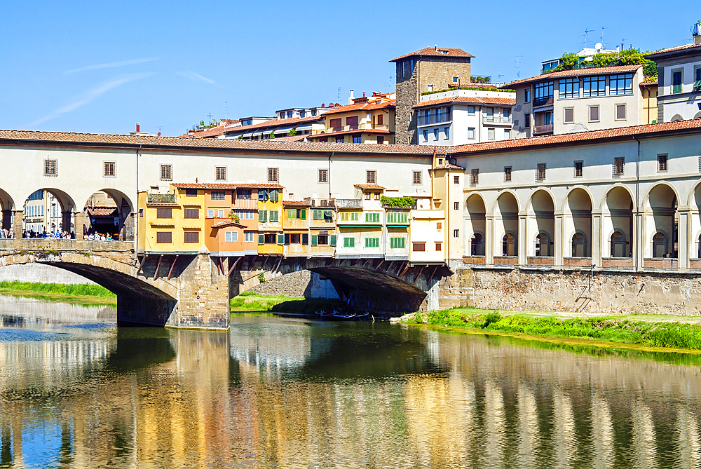 Ponte Vecchio, Arno river, Firenze, Tuscany, Italy, Europe