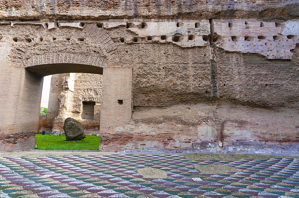 Palestra, Gym, Polychrome mosaic with scaled pattern, Baths of Caracalla, UNESCO World Heritage Site, Rome, Latium (Lazio), Italy, Europe