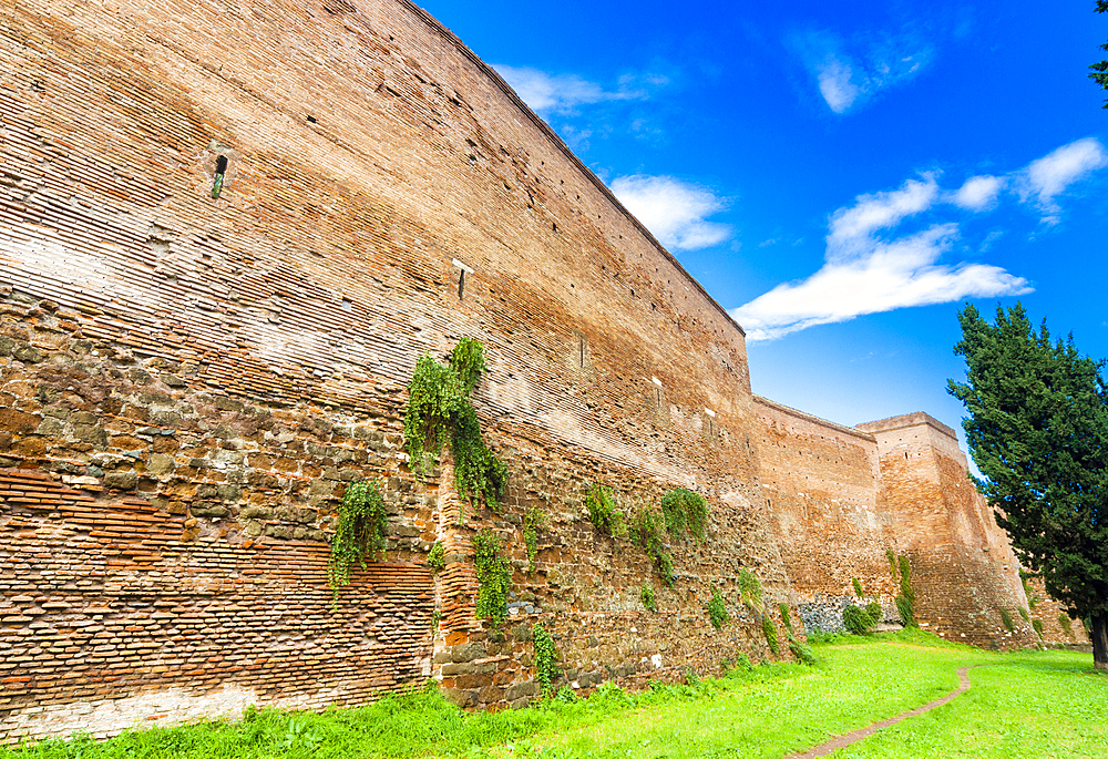 Roman Aurelian Walls (Mura Aureliane), UNESCO World Heritage Site, Rome, Latium (Lazio), Italy, Europe