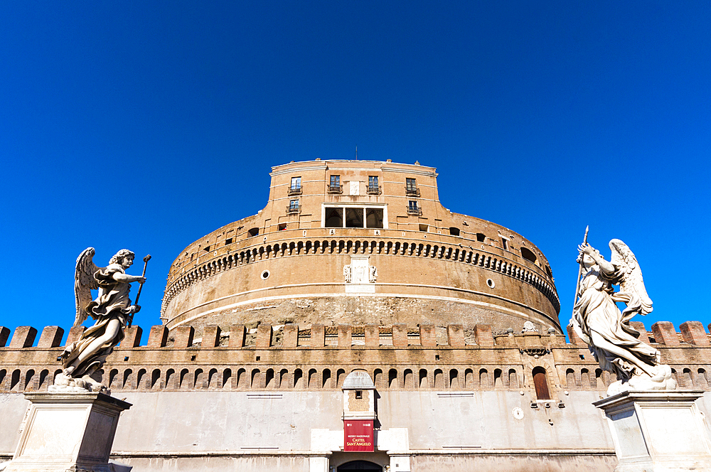 Mausoleum of Hadrian (Castel Sant'Angelo), UNESCO World Heritage Site, Rome, Latium (Lazio), Italy, Europe