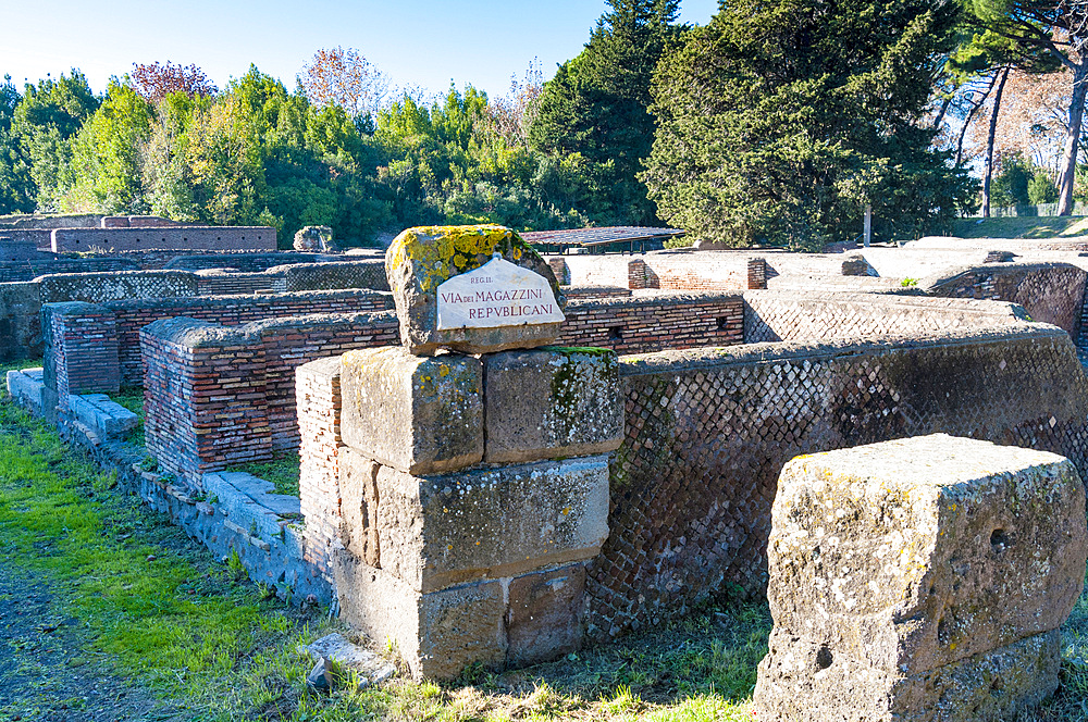 Republican Store-building (Magazzini), Ostia Antica archaeological site, Ostia, Rome province, Latium (Lazio), Italy, Europe