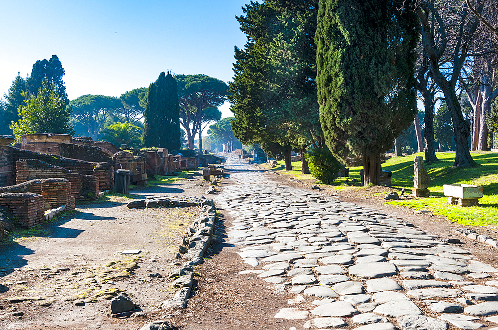 Roman Decumanus, Ostia Antica archaeological site, Ostia, Rome province, Latium (Lazio), Italy, Europe