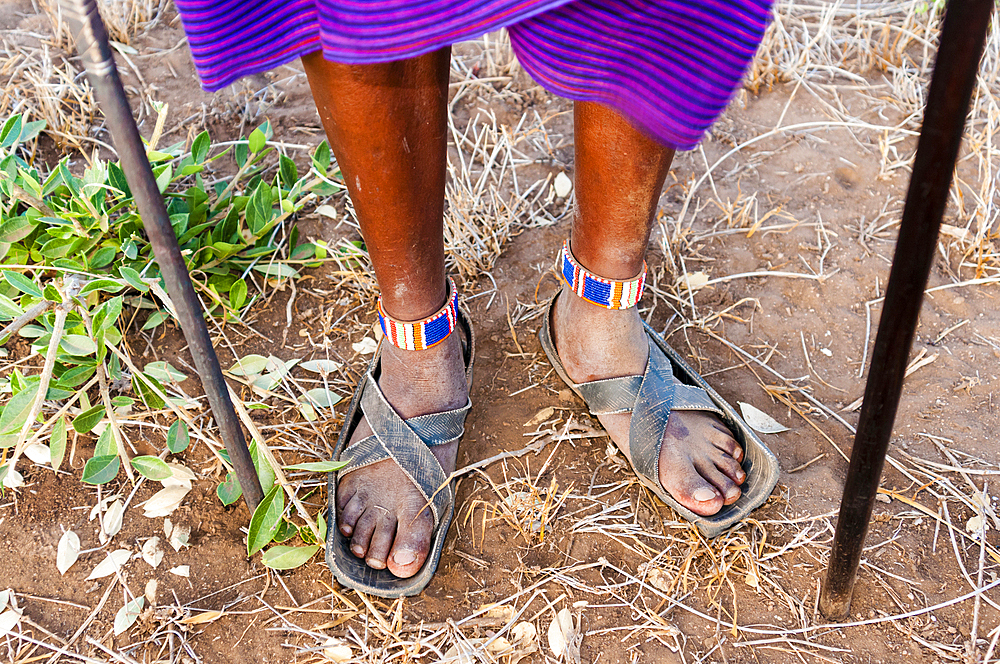 Maasai in the bush, detail of feet and Maasai sandals, Mwatate, Lualenyi Ranch, Kenya, East Africa, Africa