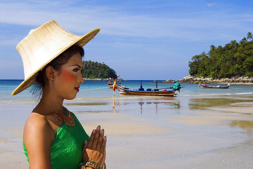 Girl in traditional Thai clothes, Phuket, Thailand, Southeast Asia, Asia