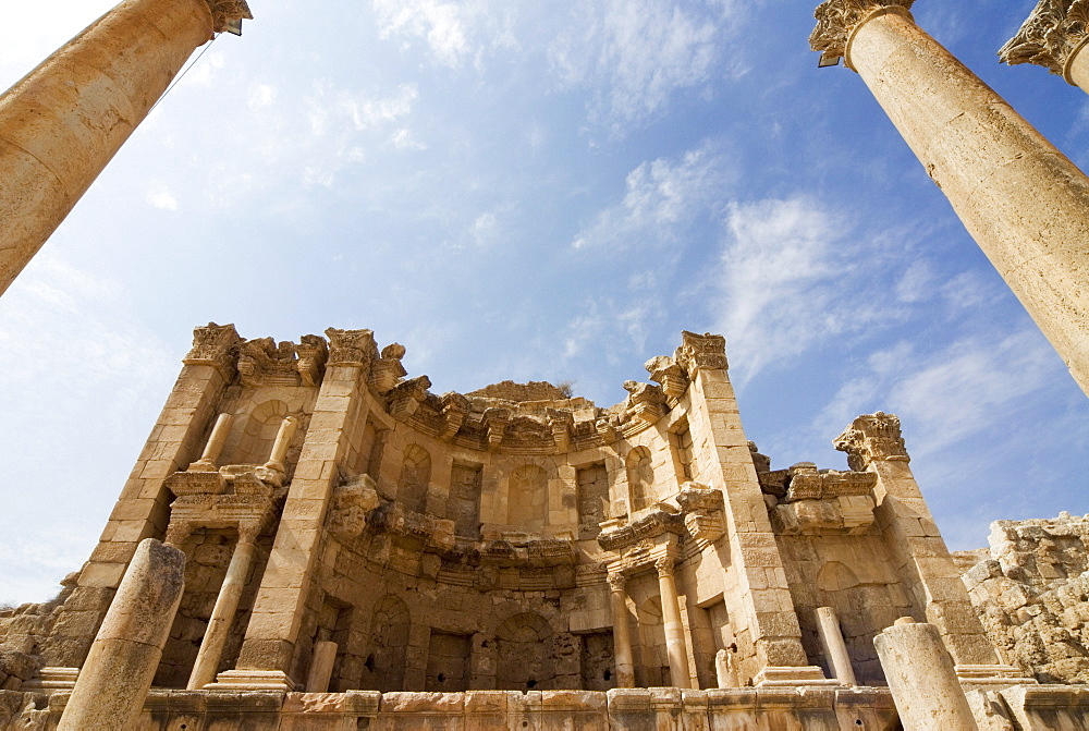 The Nymphaeum, Jerash (Gerasa), a Roman Decapolis city, Jordan, Middle East