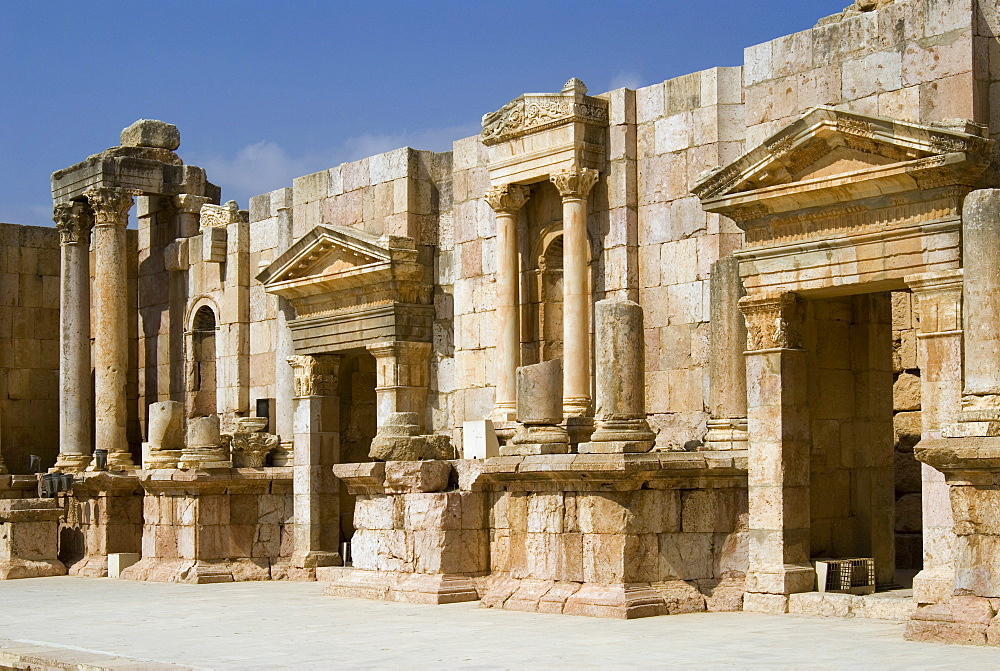 South Theatre, Jerash (Gerasa), a Roman Decapolis city, Jordan, Middle East