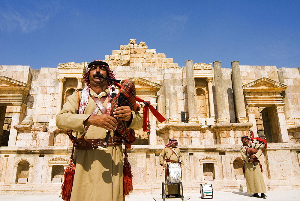 Retired military band, South Theatre, Jerash (Gerasa), a Roman Decapolis city, Jordan, Middle East