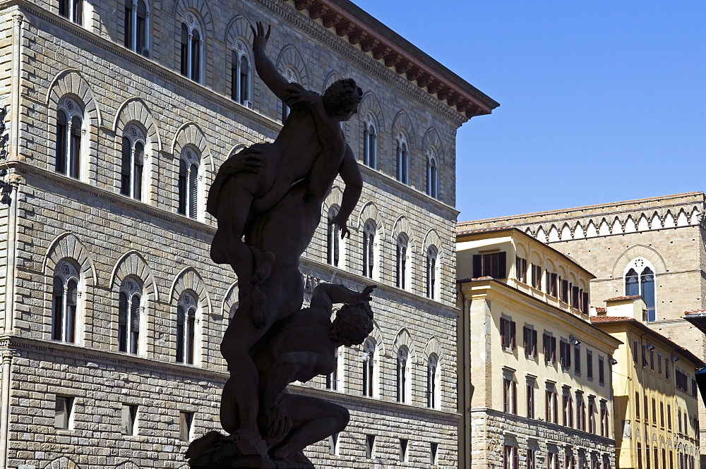 The Rape of the Sabine women, Loggia dei Lanzi, Florence (Firenze), UNESCO World Heritage Site, Tuscany, Italy, Europe