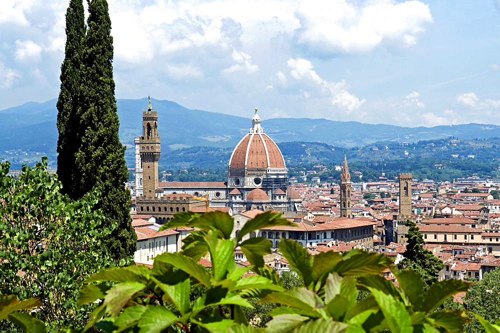 Panoramic view out over Florence from the Bardini Garden, The Bardini Garden, Florence (Firenze), Tuscany, Italy, Europe