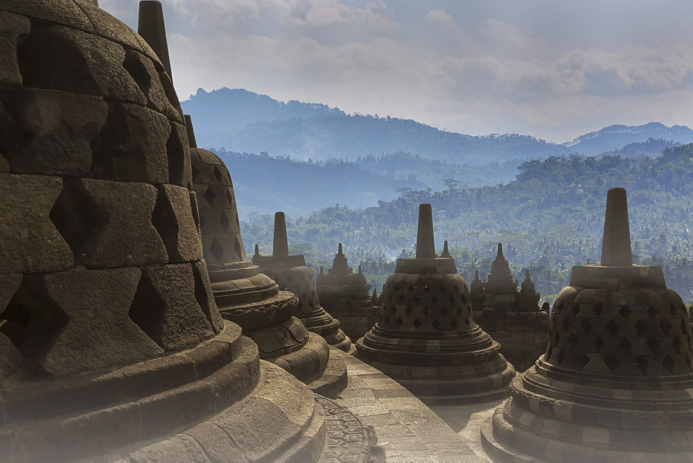 Borobudur Buddhist Temple, UNESCO World Heritage Site, Java, Indonesia, Southeast Asia, Asia