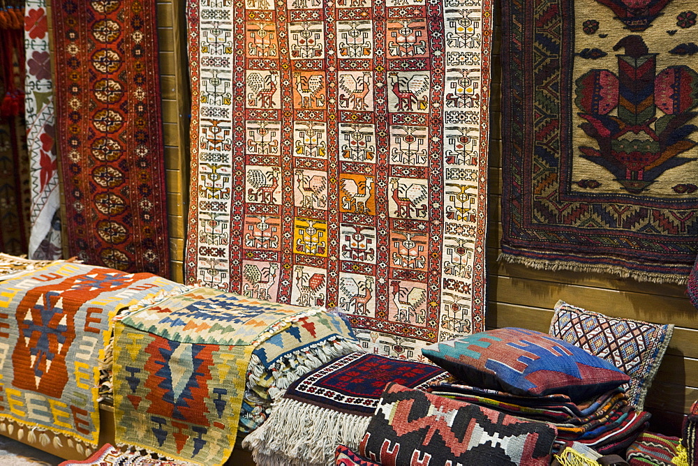 Traditional rugs for sale, Grand Bazaar, Istanbul, Turkey, Western Asia